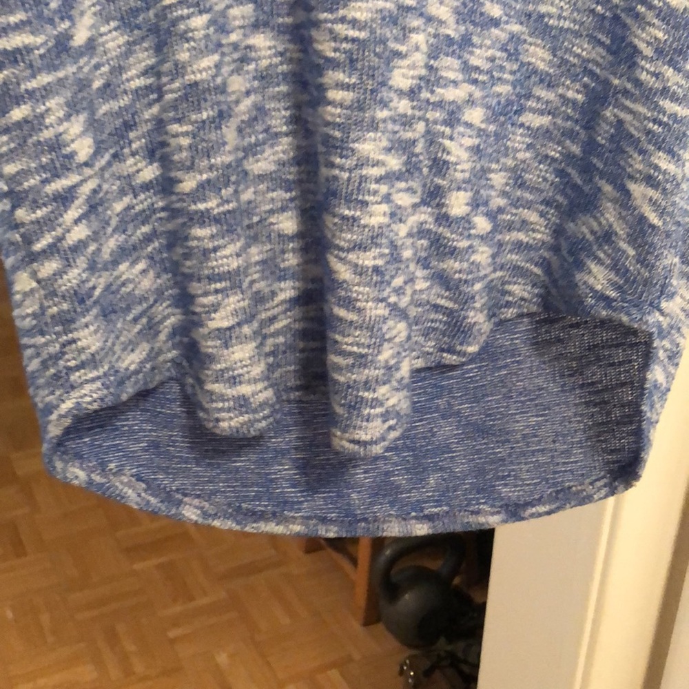 Crochet-Back Blue Tank - Picture 3 of 6